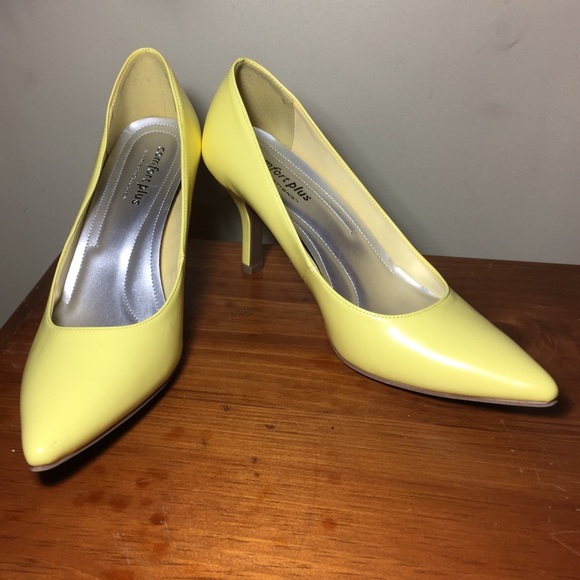 comfort plus by Predictions Shoes - Comfort Plus by Predictions Yellow Heels